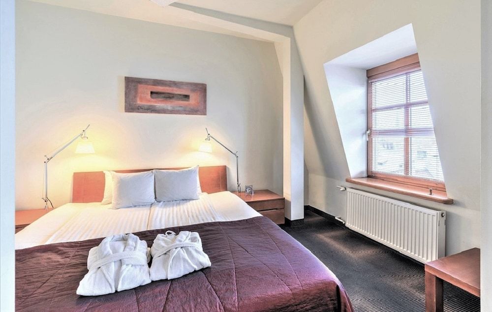 Rixwell Centra Hotel Standard Double Room 4