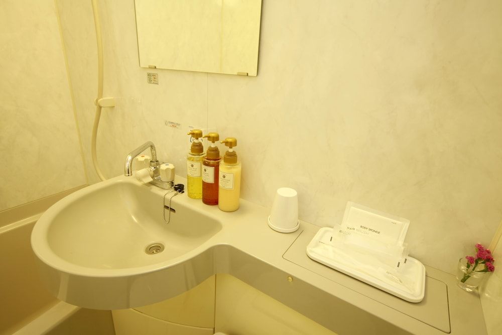 undefined Hotel Hillarys 7