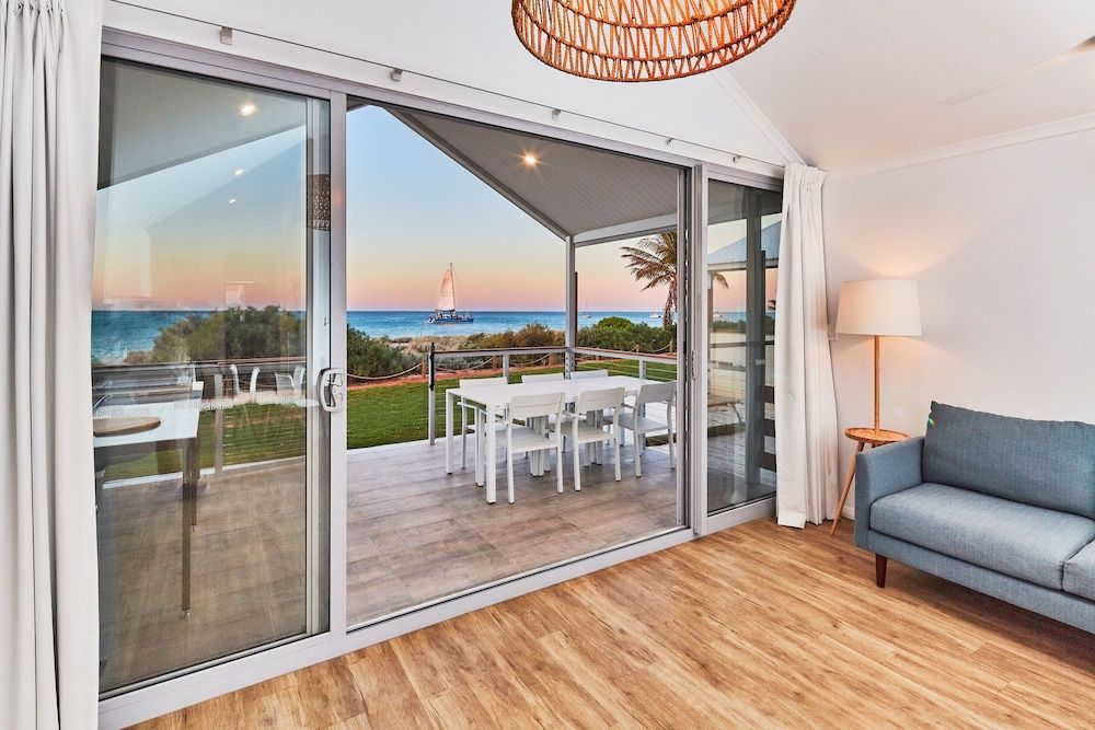 RAC Monkey Mia Dolphin Resort 2 Bedroom Beachfront Villa 4