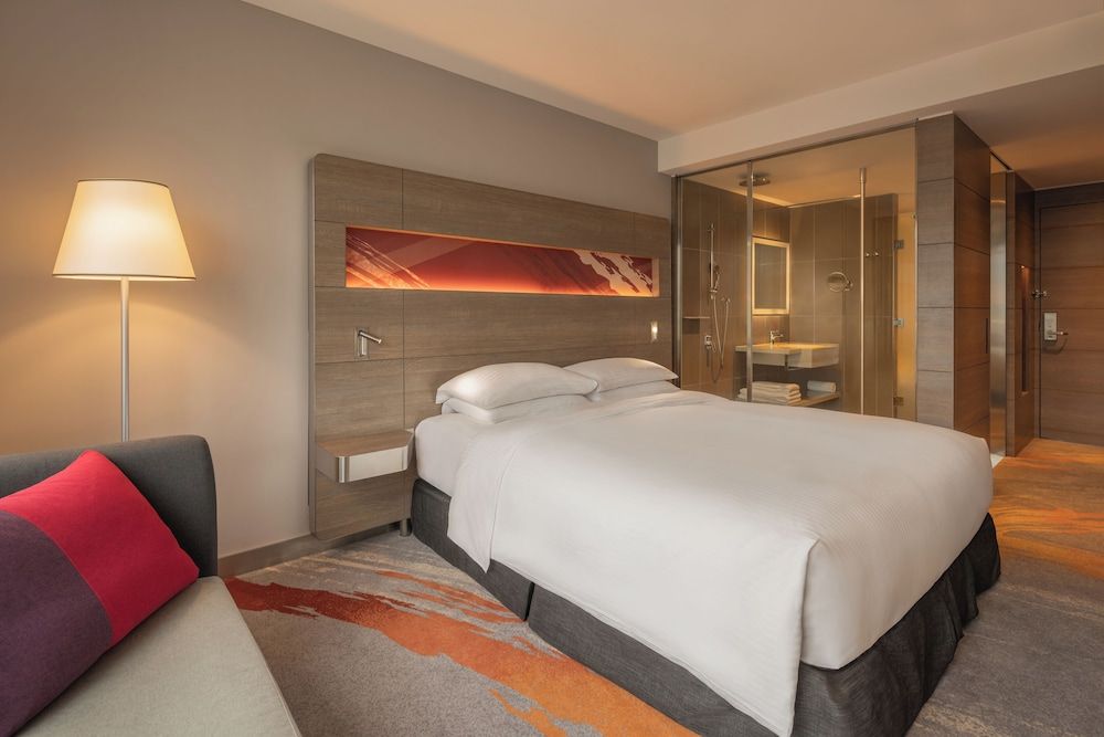 Standard Room, 1 King Bed