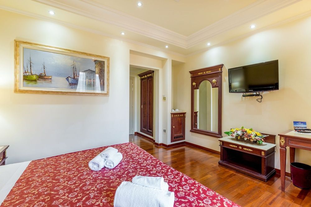 Hotel Panorama Superior Double Room 4