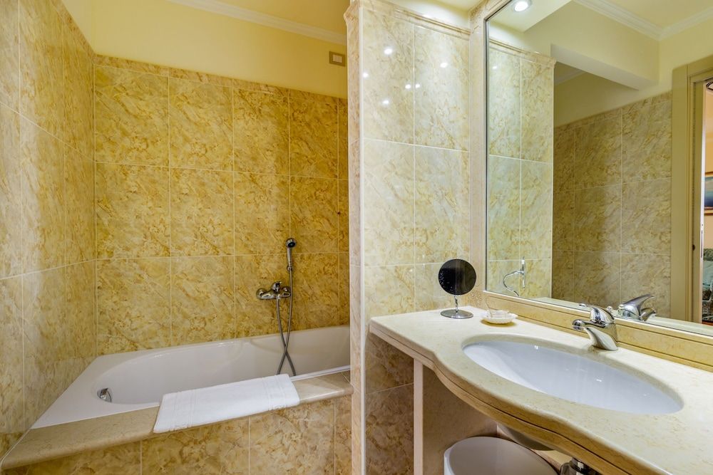 Hotel Panorama Superior Double Room 3