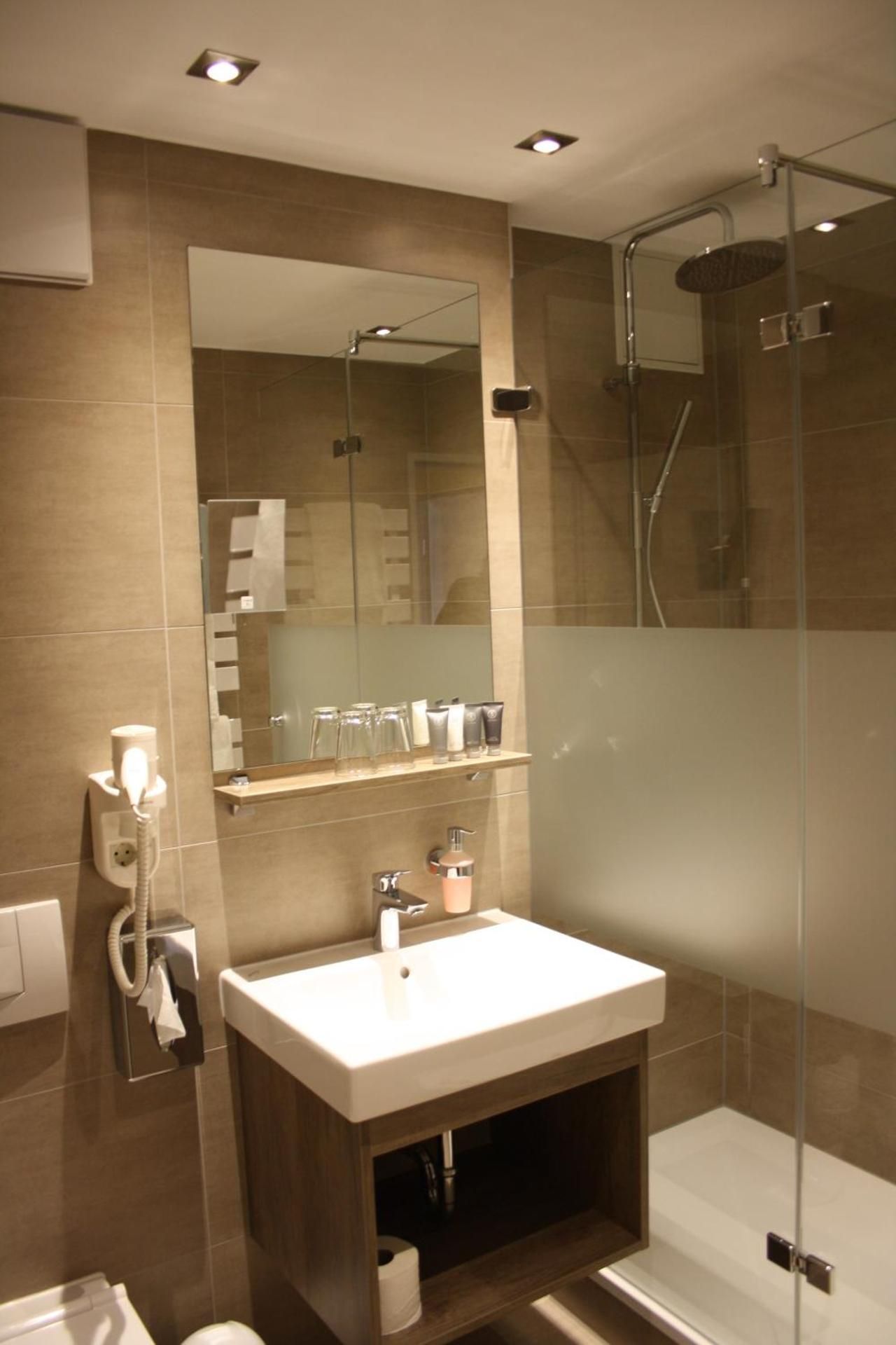 Hotel St. Georg Standard One-Bedroom Apartment 2