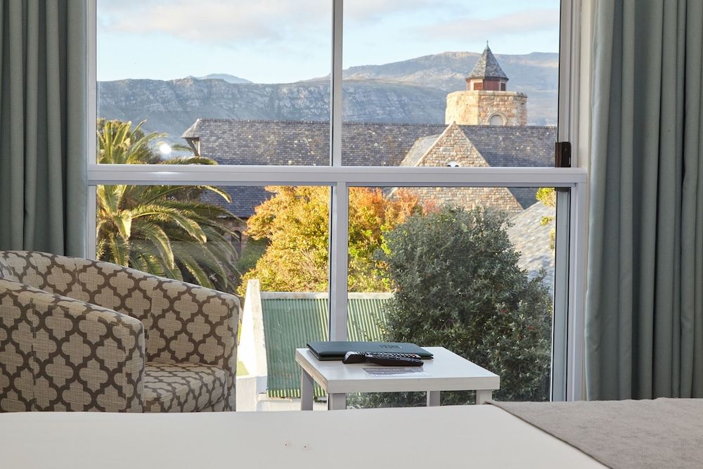 Windsor Hotel Standard Twin Room, 2 Twin Beds 3