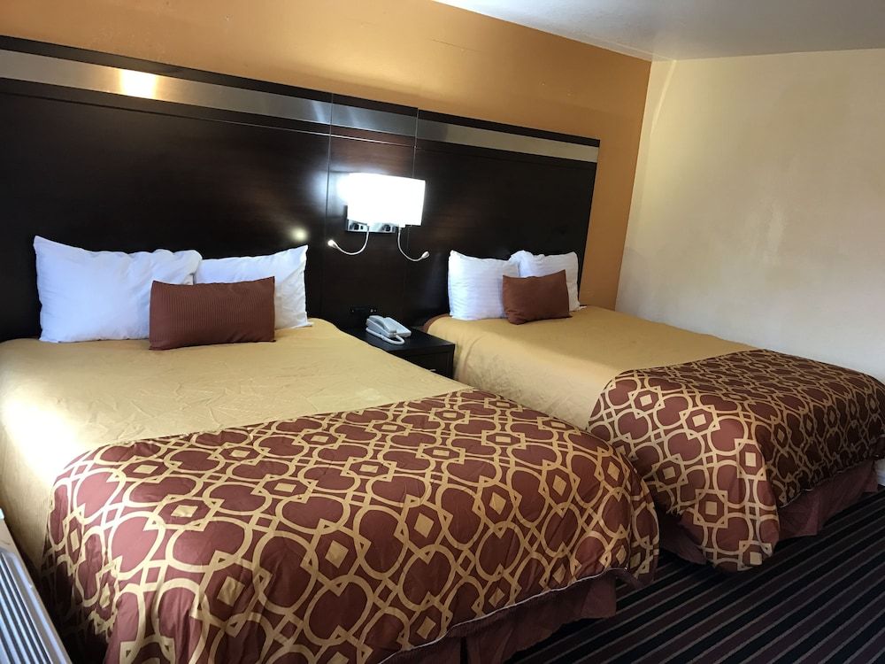 Standard Room, 2 Queen Beds
