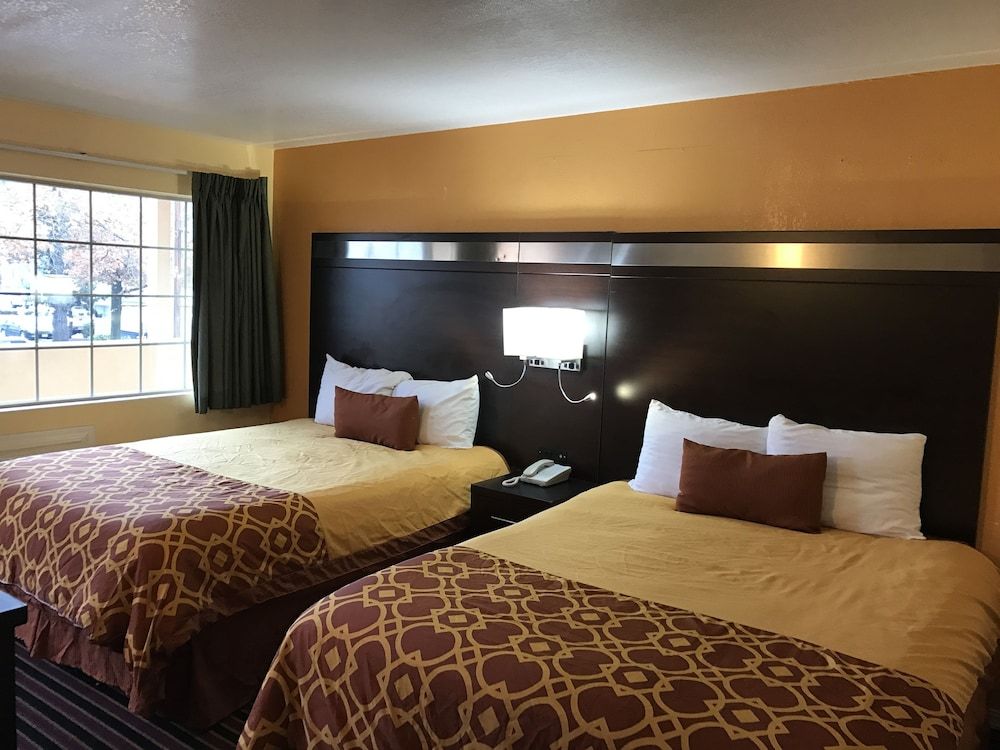Standard Room, 2 Queen Beds