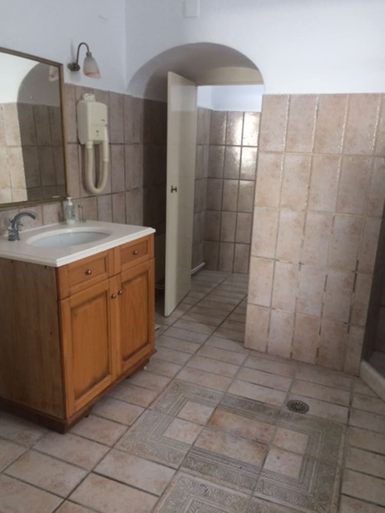 Alexander Villas Honeymoon Suite, Hot Tub 23