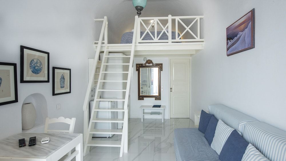Alexander Villas Duplex (Volcano View) 9