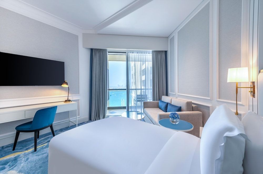 undefined Sofitel Dubai Jumeirah Beach 5