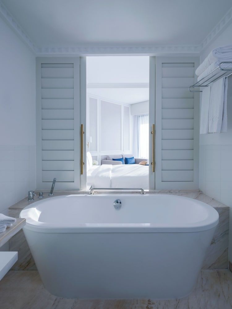 undefined Sofitel Dubai Jumeirah Beach 9