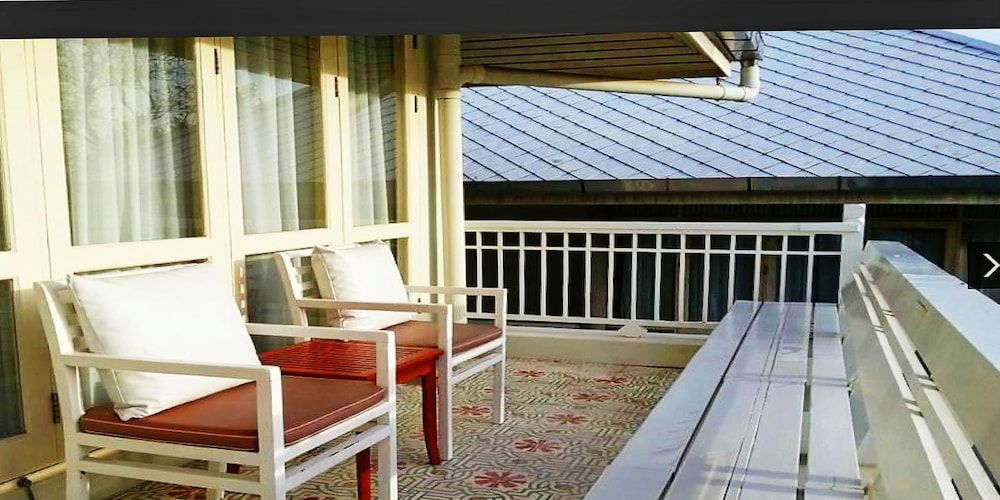 Baan Bayan Beach Hotel Courtyard View Room with Balcony 3