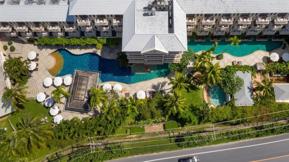 undefined The Front Village 6