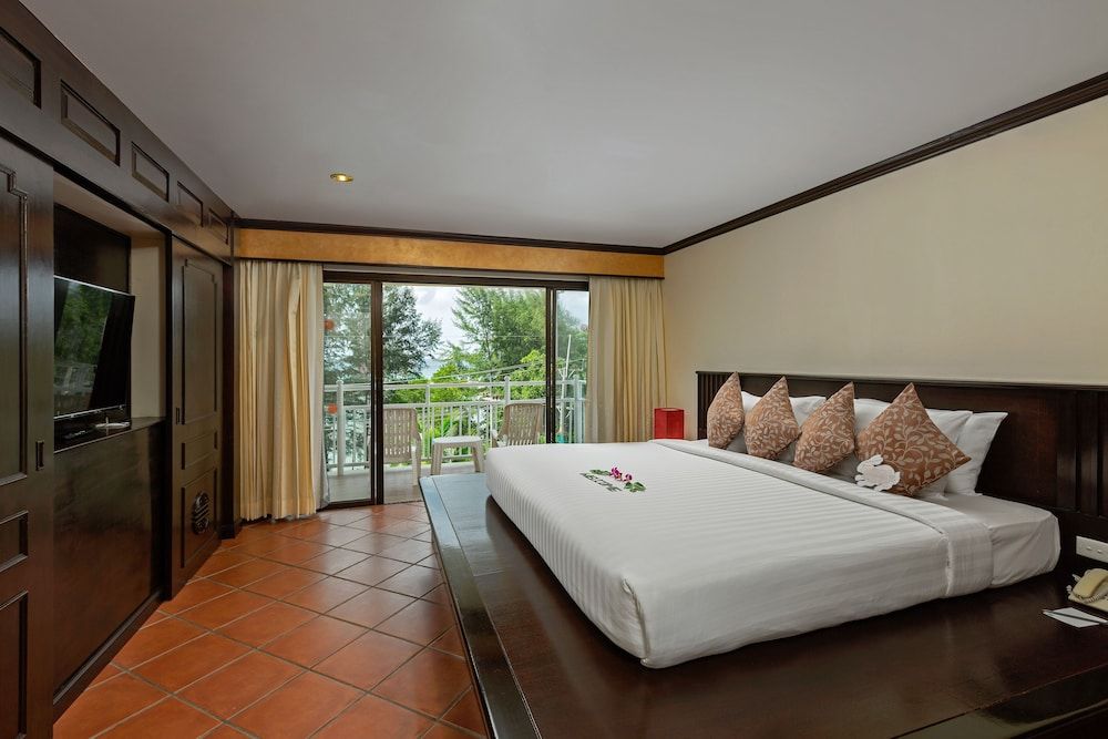 undefined The Front Village 5