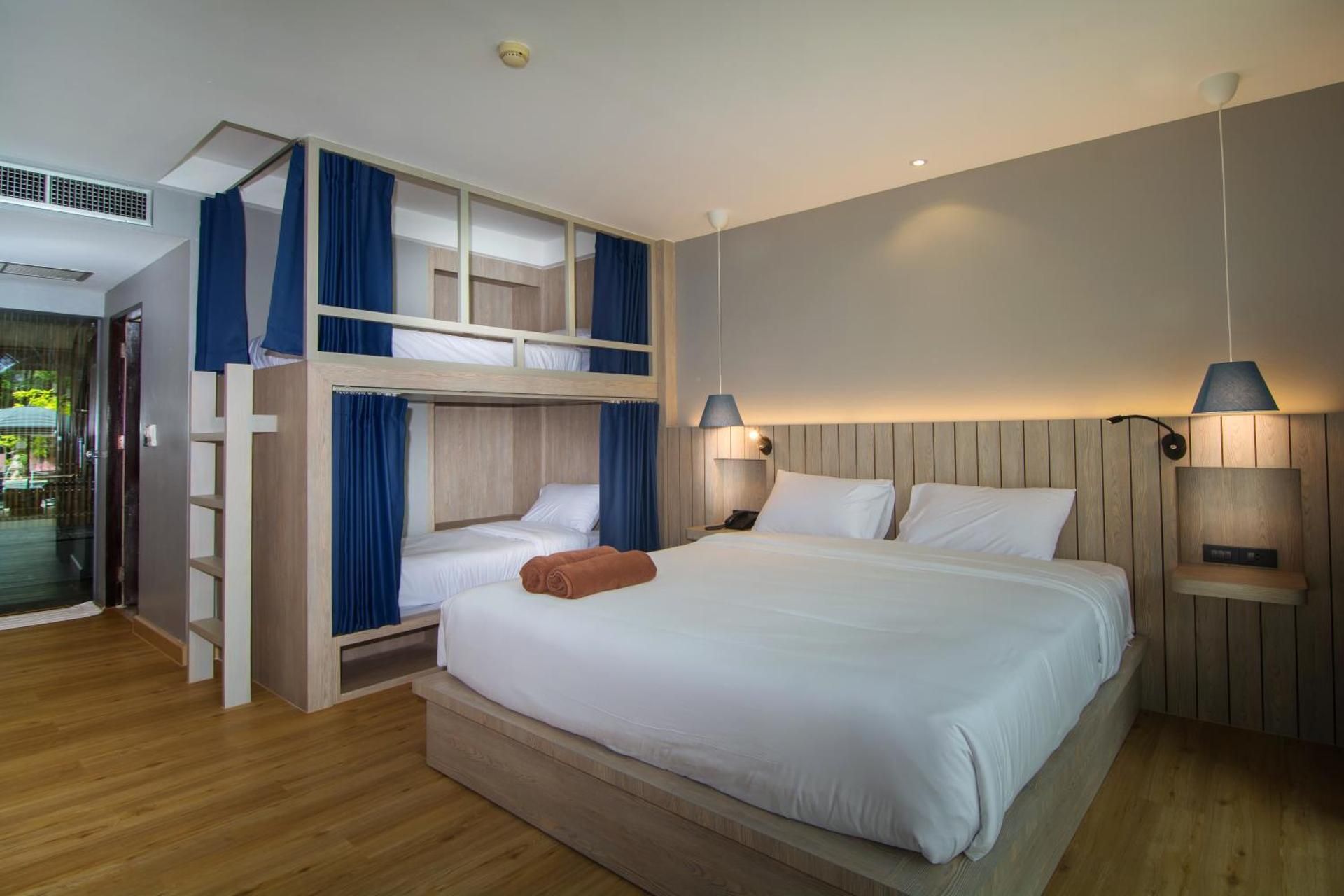 undefined Baan Karon Resort 10