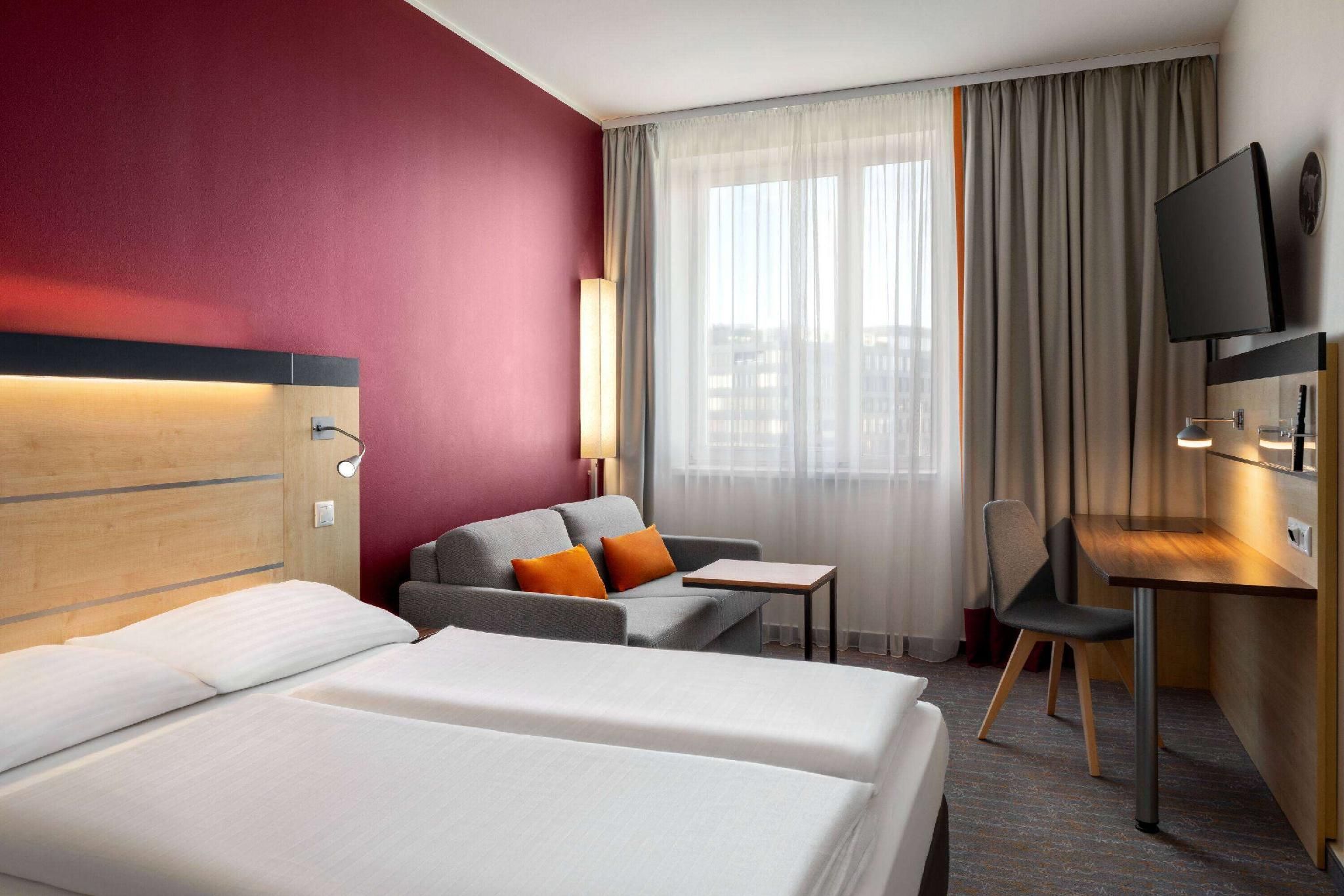 Vienna House Easy by Wyndham Bratislava Family Room