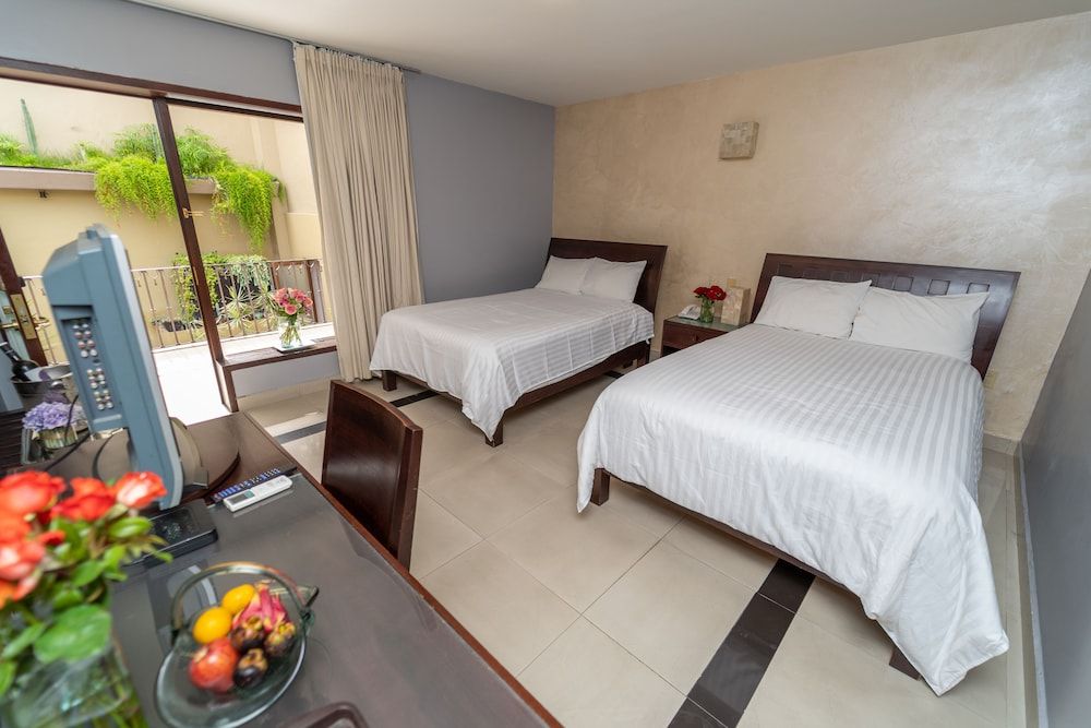 Junior Room, 2 Double Beds