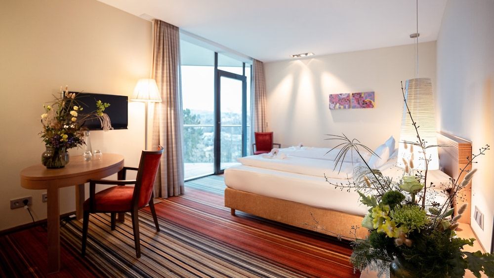 Parkhotel St. Leonhard Double Room, Park View 3