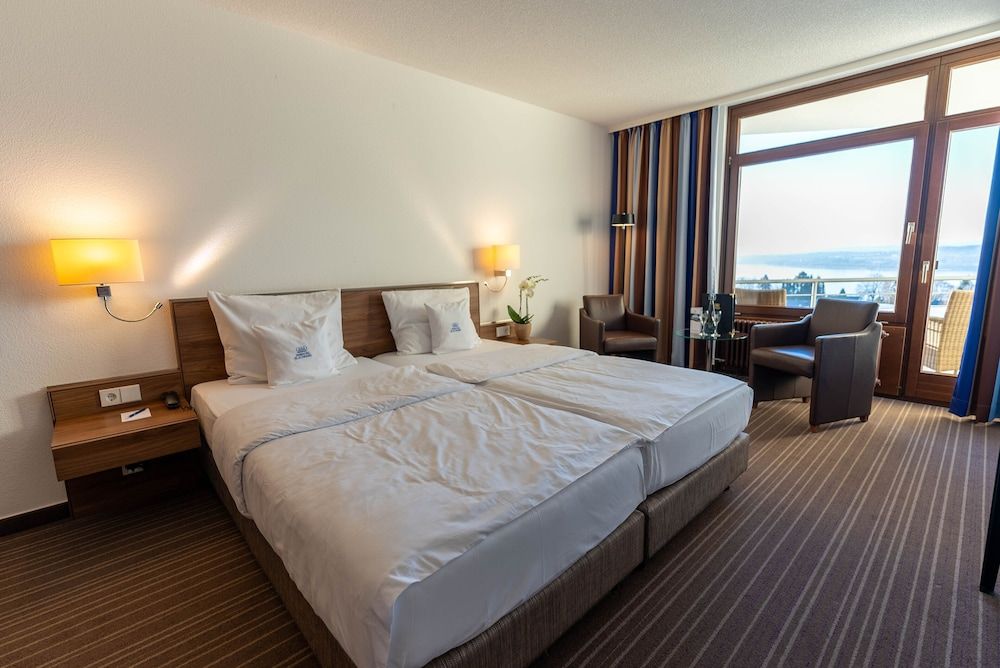 Double Room, Lake View