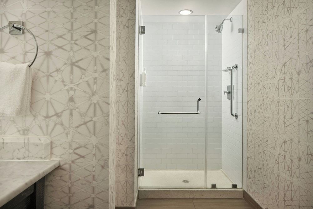 Courtyard by Marriott Philadelphia Downtown Room, 2 Queen Beds 5