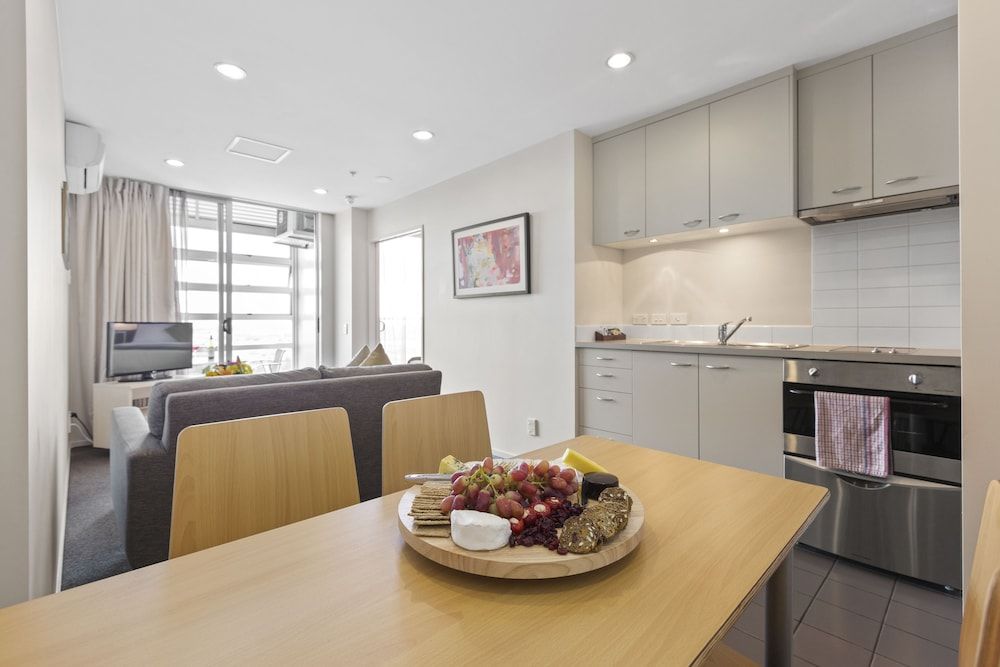 Proximity Apartments Manukau Auckland Airport Apartment, 1 Bedroom, Balcony 10