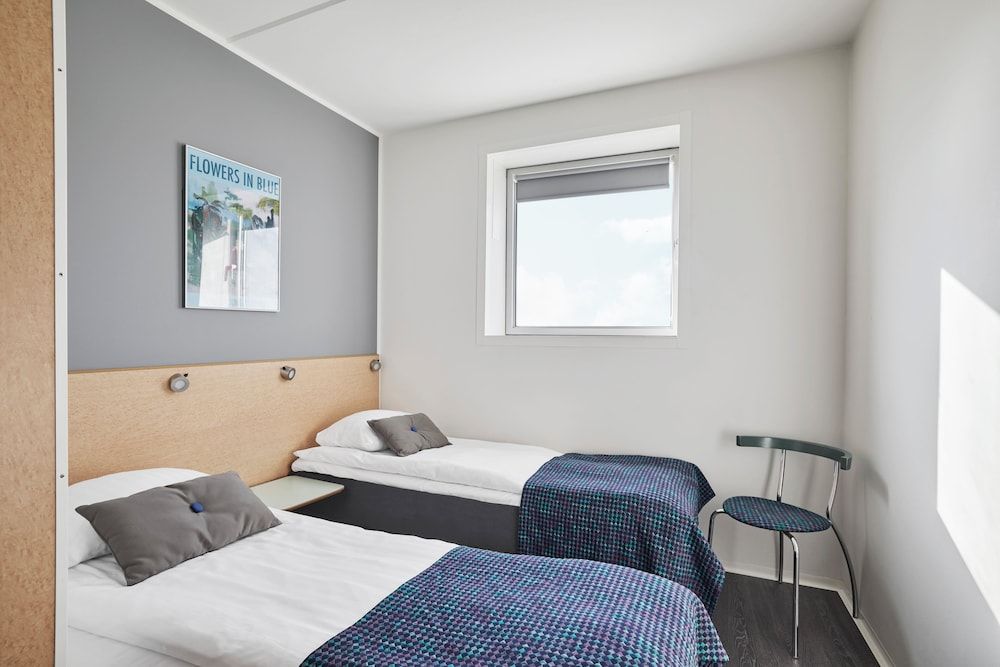 CABINN Metro Hotel Commodore