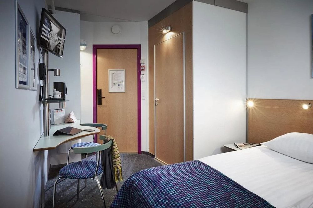 CABINN Metro Hotel Commodore 8