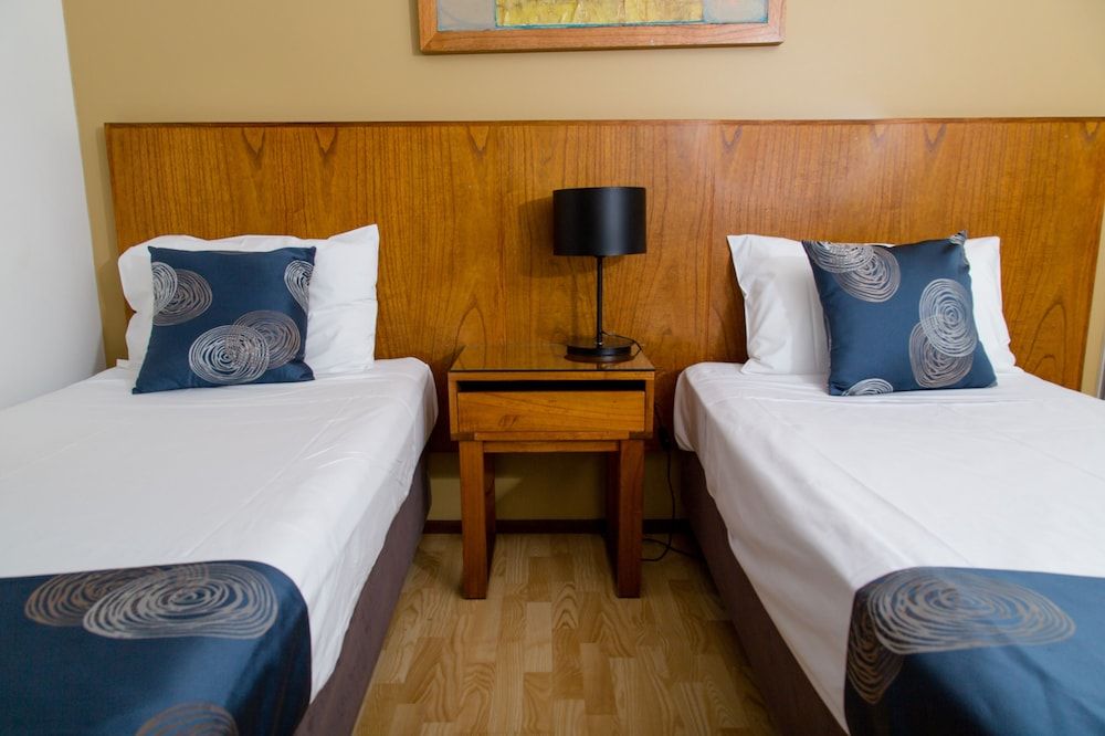 Cullen Bay Resort Standard Apartment, 2 Bedrooms, Waterview, Free Wi-Fi & Parking 3