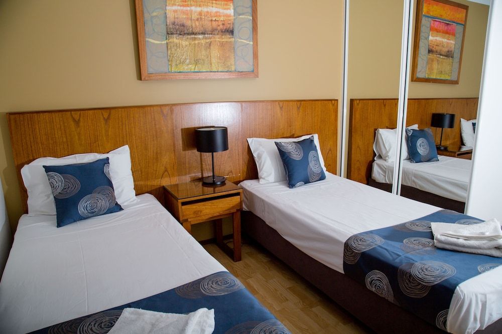 Cullen Bay Resort Premium Apartment, 2 Bedrooms, Waterview, Free Wi-Fi & Parking 3