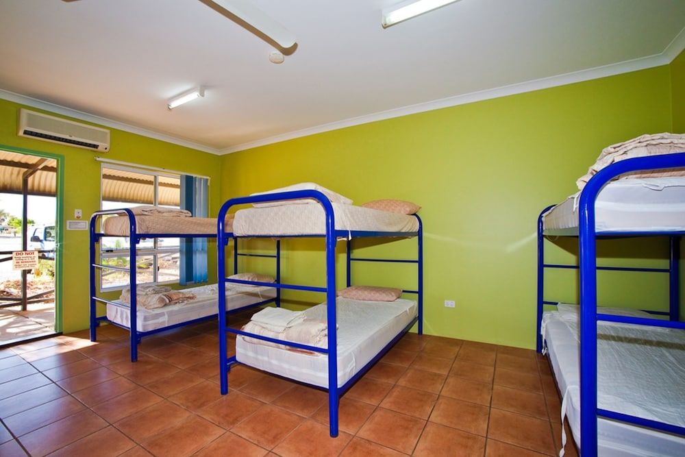 Potshot Hotel Resort Shared Dormitory, Mixed Dorm 2