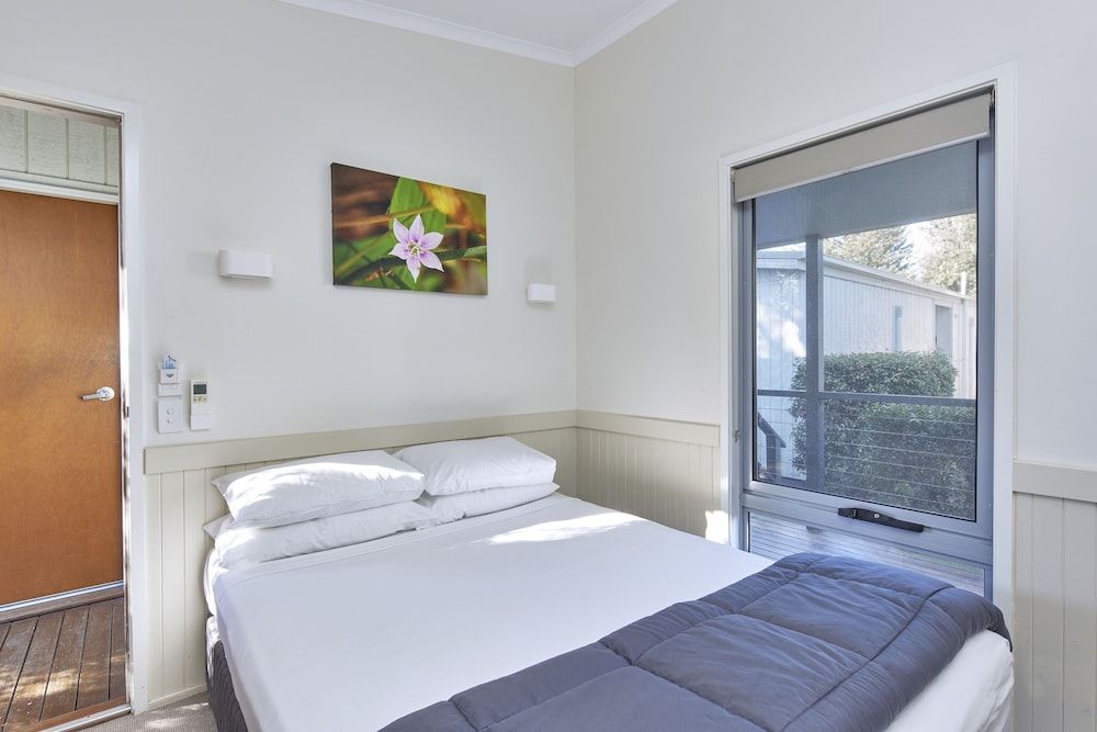 Big4 Sydney Lakeside Holiday Park STUDIO, DOUBLE BED 3
