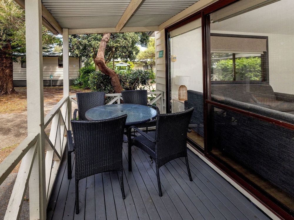 Big4 Sydney Lakeside Holiday Park Narrabeen Cabin 5