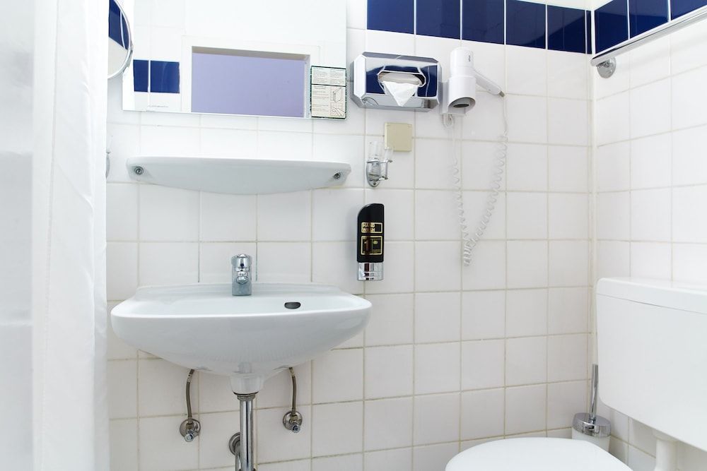 Hotel Europa City Standard Double Room 18