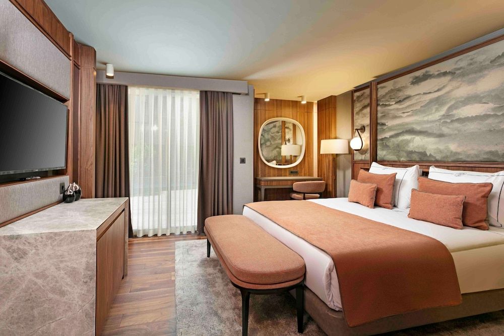 Executive Suite, Multiple Beds