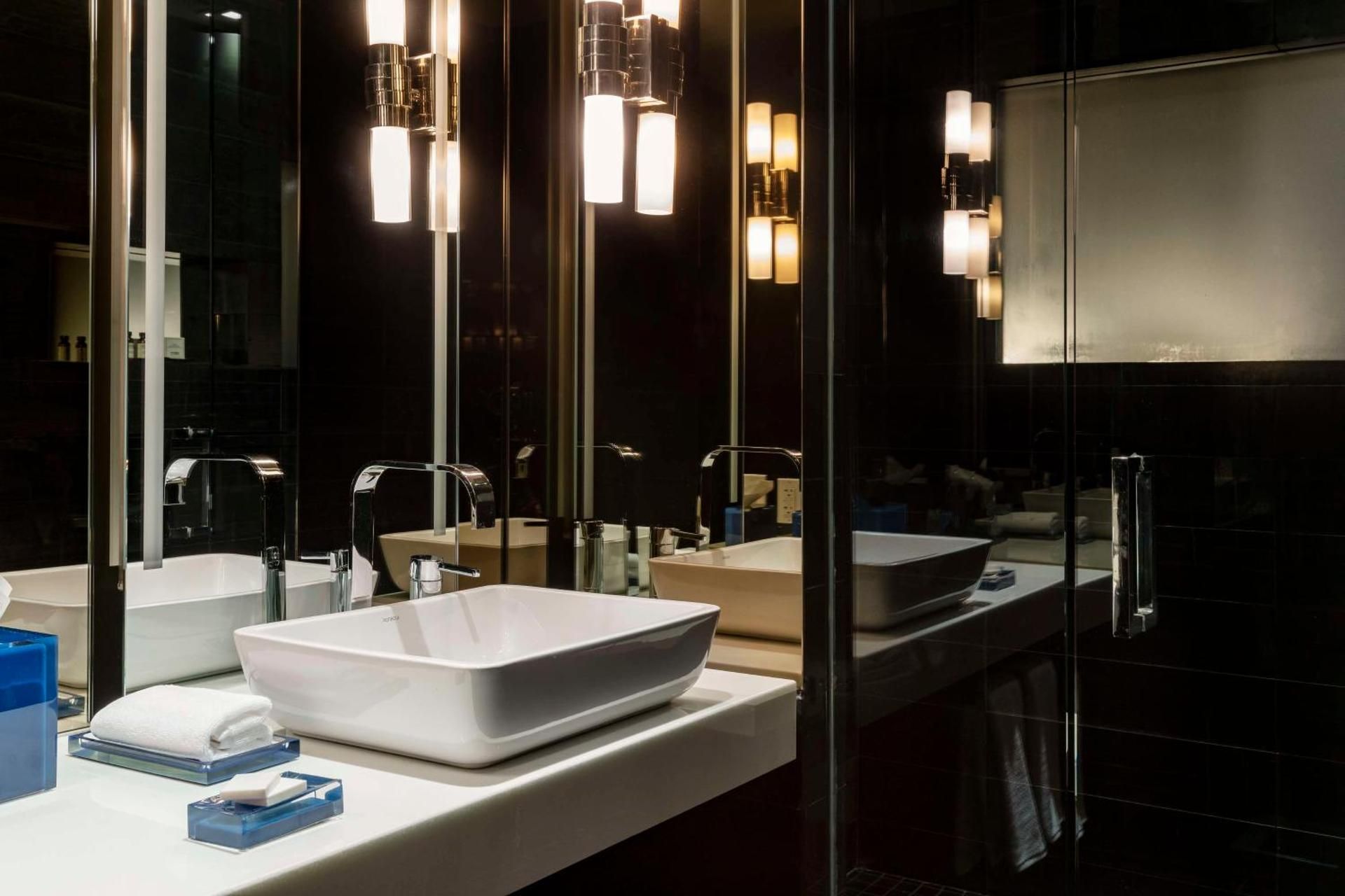 undefined Hyatt Centric Wall Street New York 7