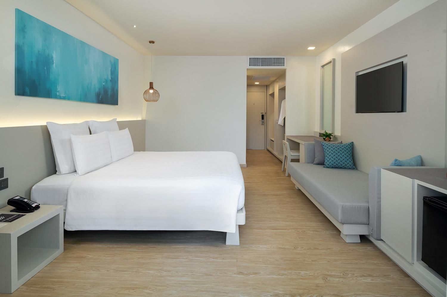 Pool View Room, 1 King Size Bed