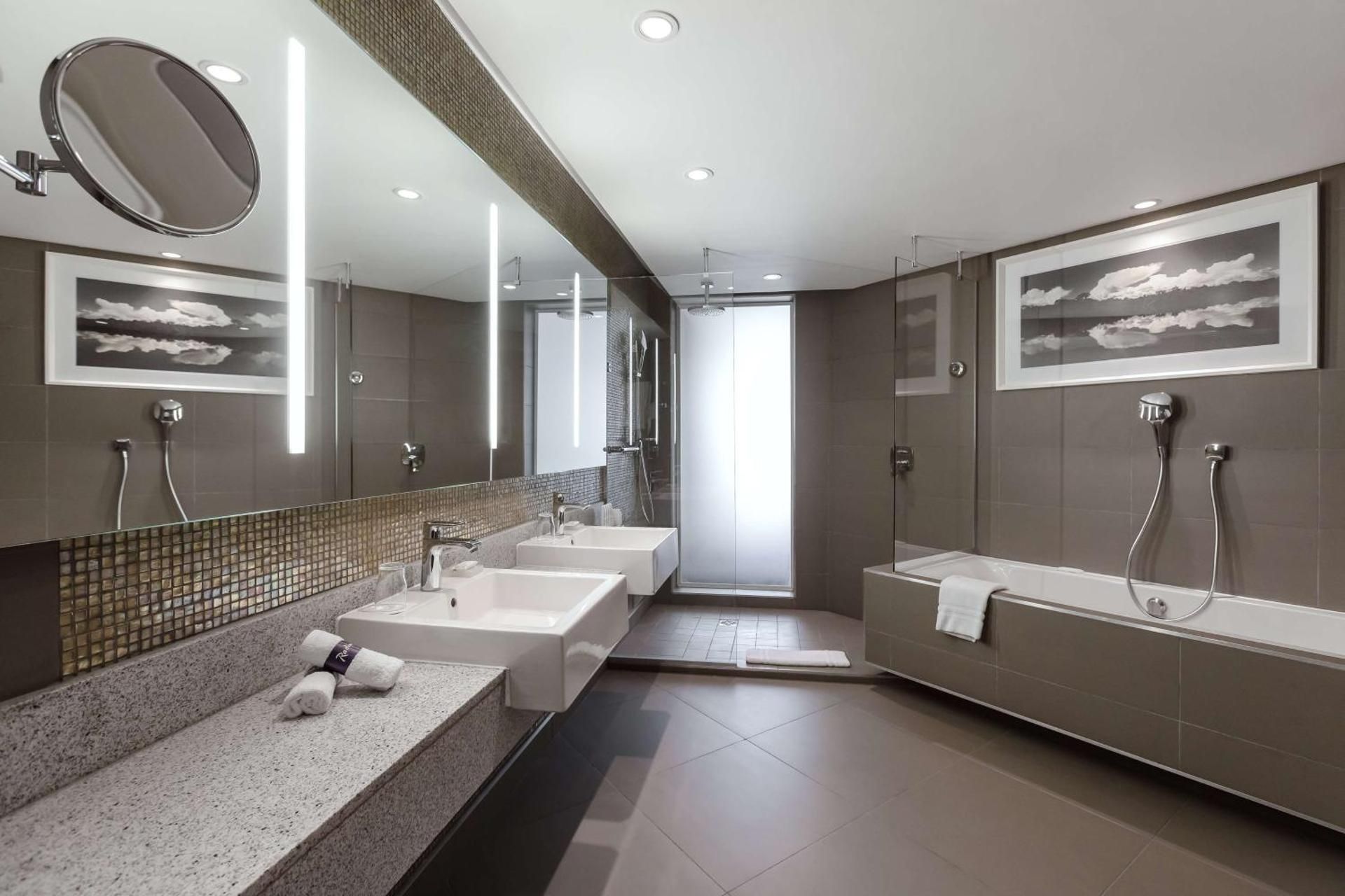 Suite - Sea View, Balcony & Lounge Access