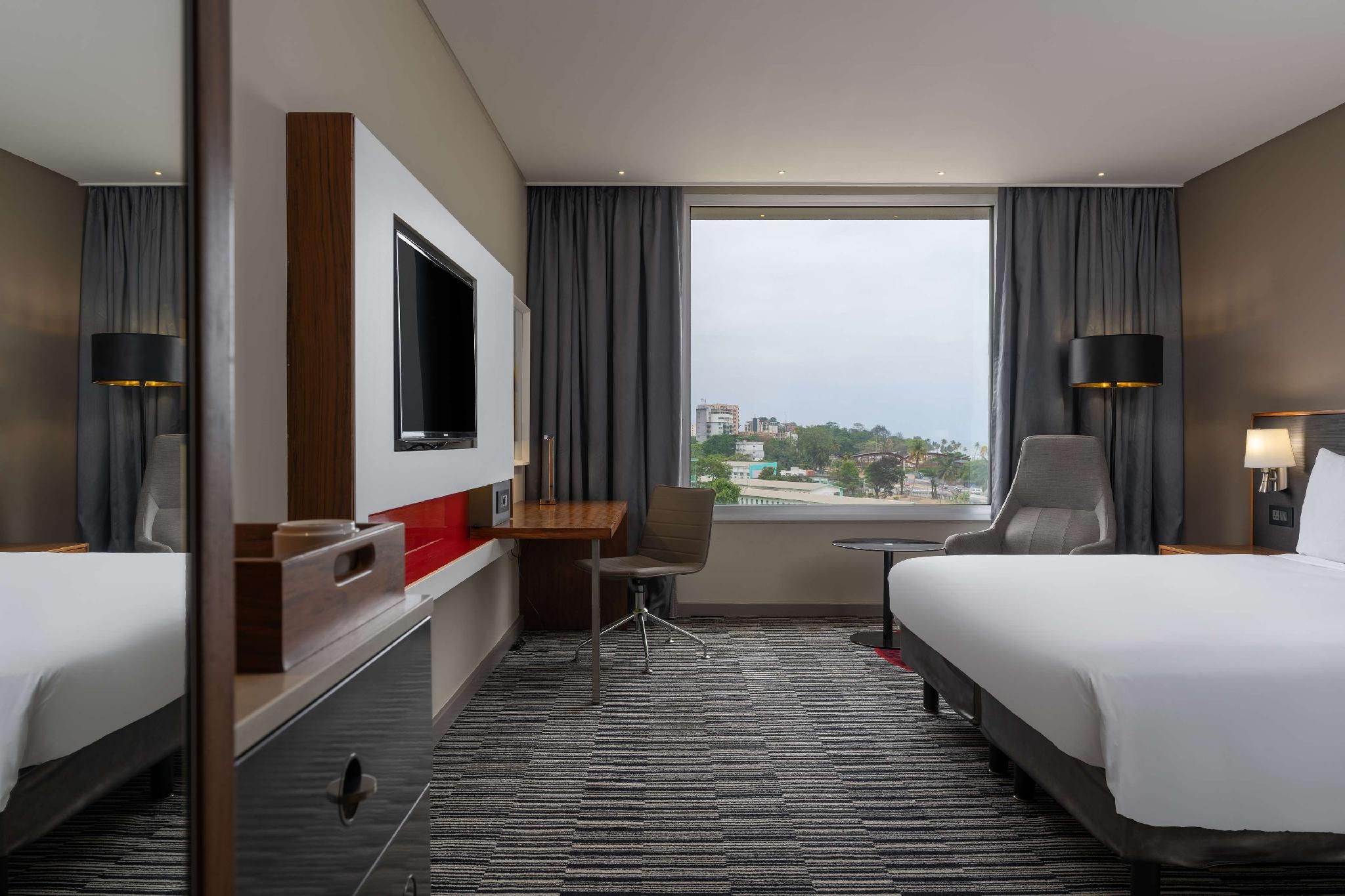Superior Room - Partial Sea View