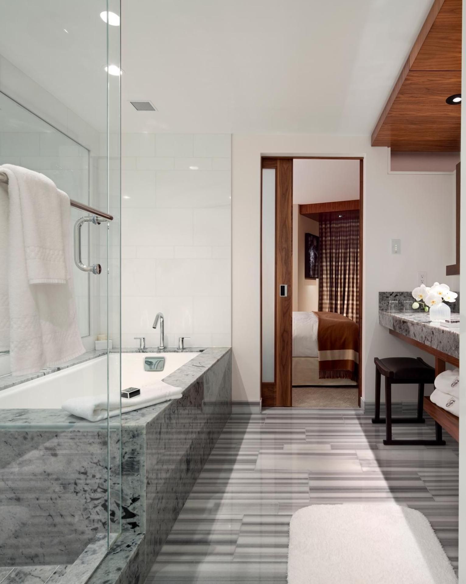 Signature Harbor and Mountain View Room with Two Queen Beds