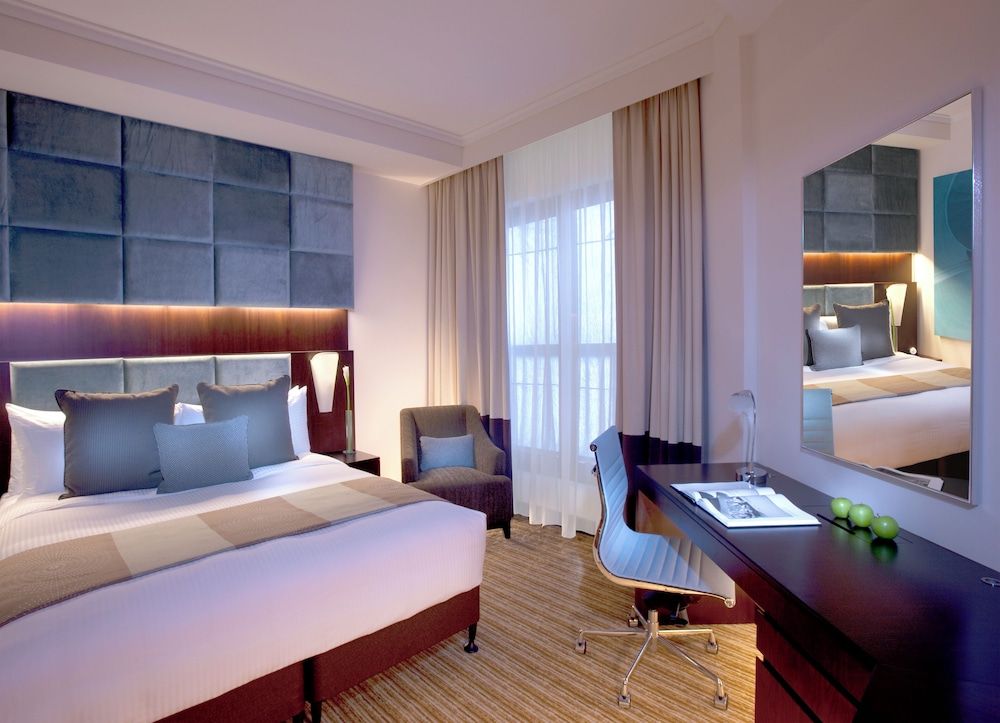 Traders Hotel, Qaryat Al Beri Superior Room, 1 King Bed 2