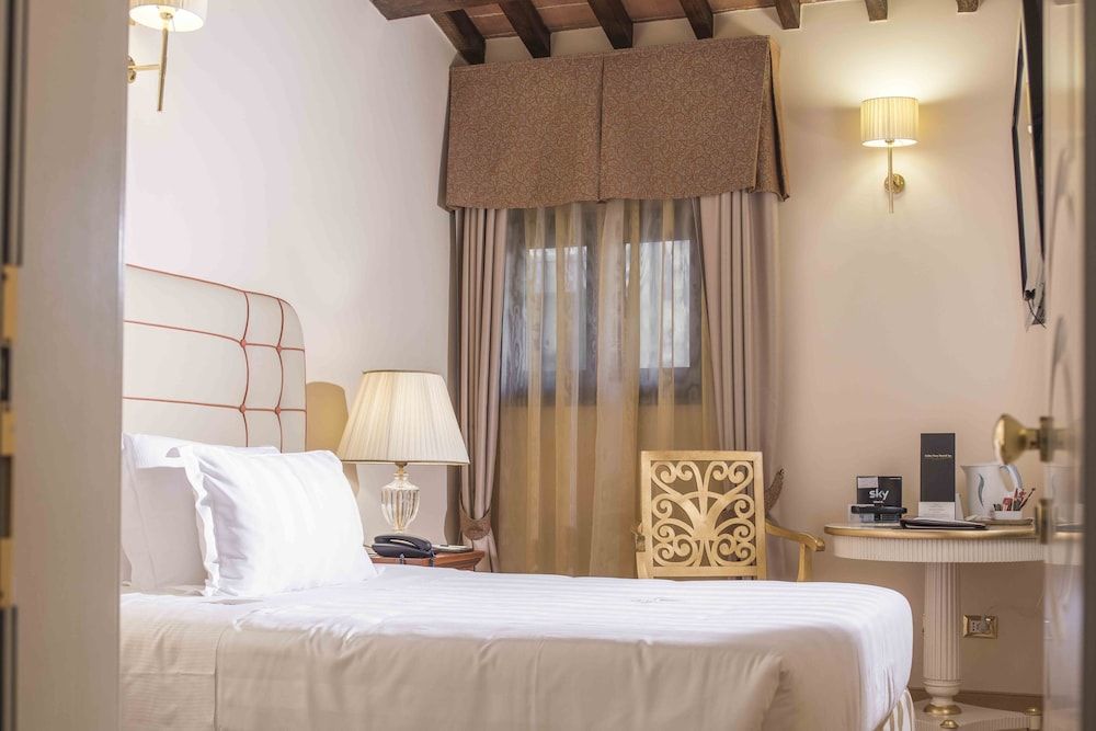 undefined Golden Tower Hotel & Spa 10