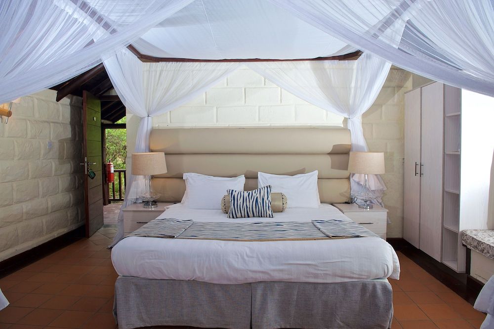 Great Rift Valley Lodge and Golf Resort Standard Room 5
