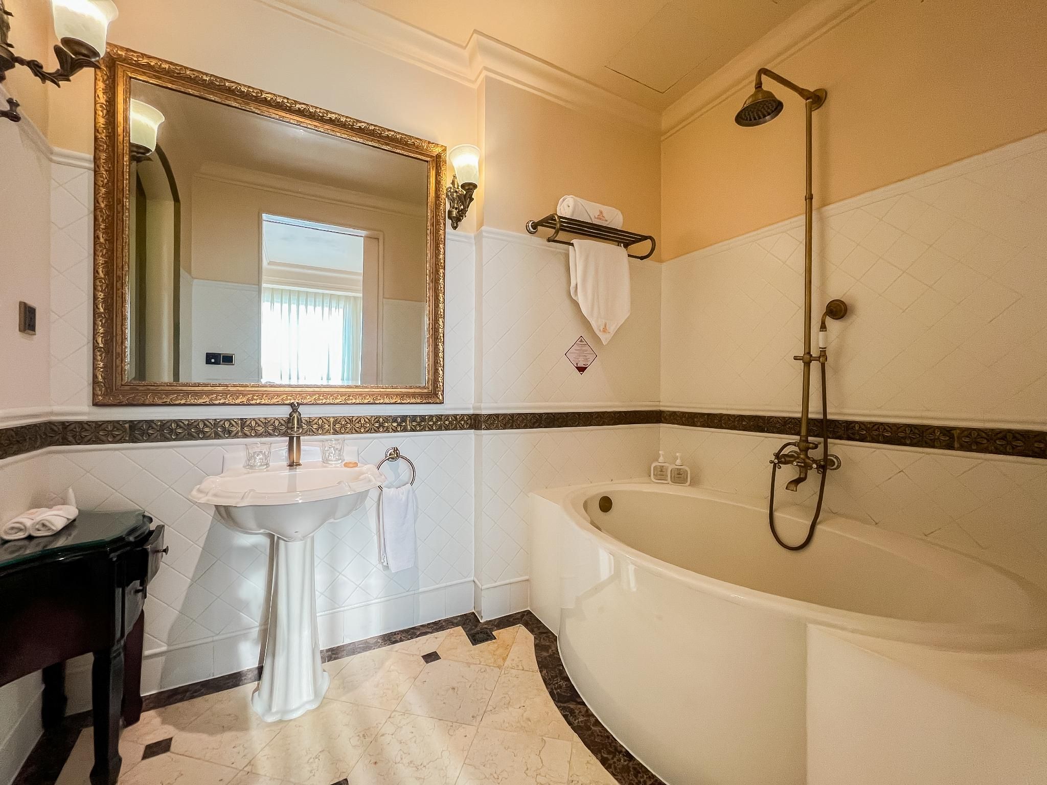 Grand Residence Twin