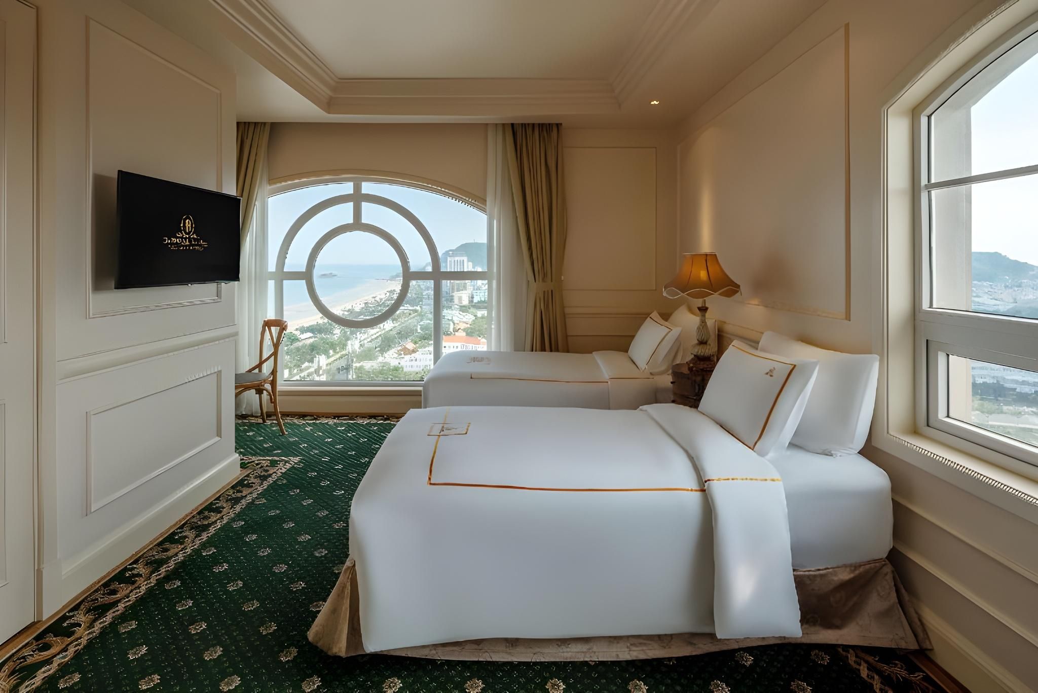 Residence 2-Bedroom Family Suite
