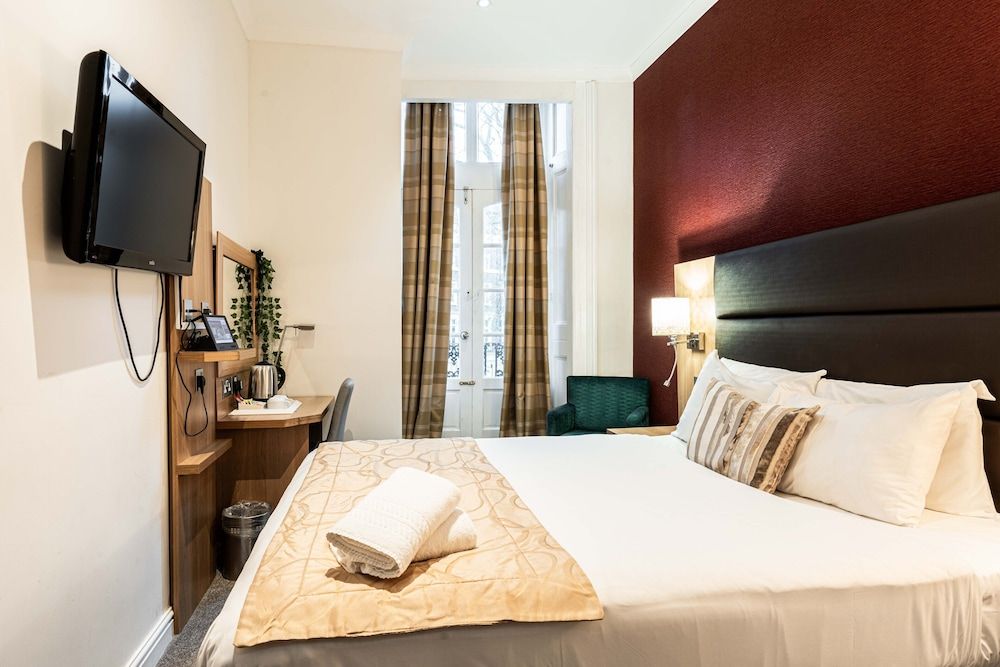 Lancaster Court Hotel Double Room, Ensuite 2