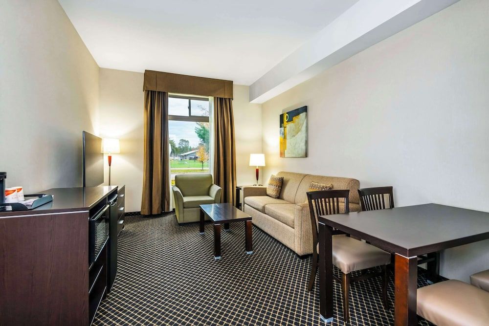 Suite, Non Smoking