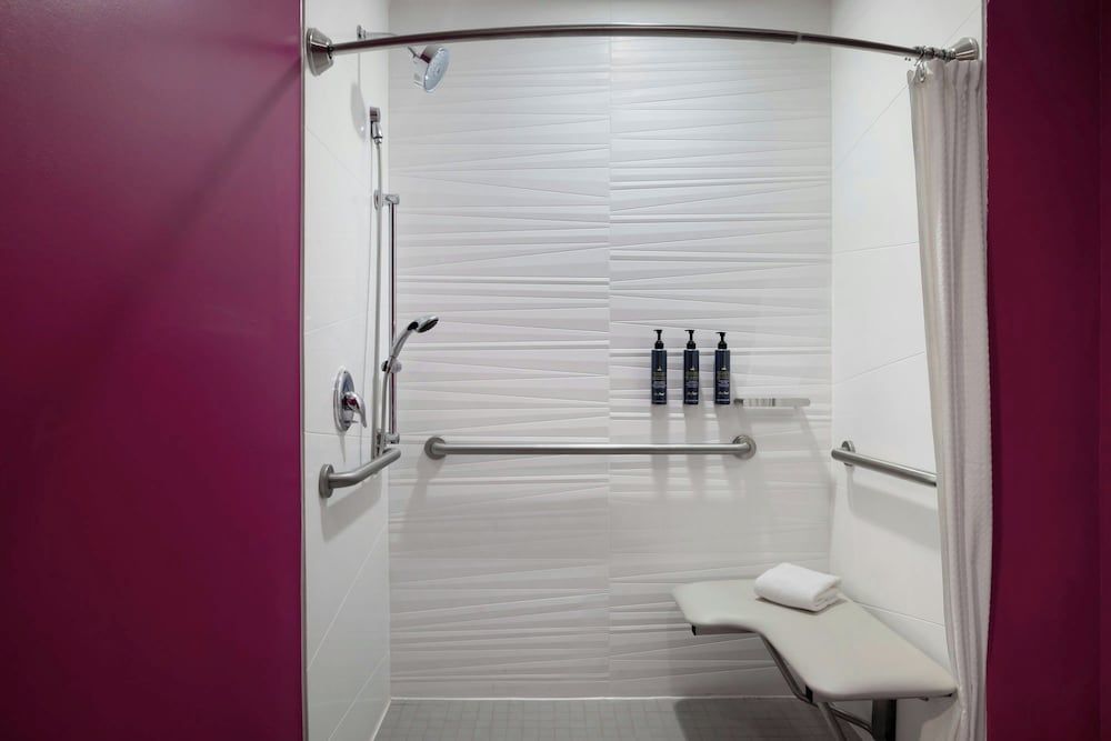 Aloft Houston by the Galleria aloft, Room, 1 King Bed 42