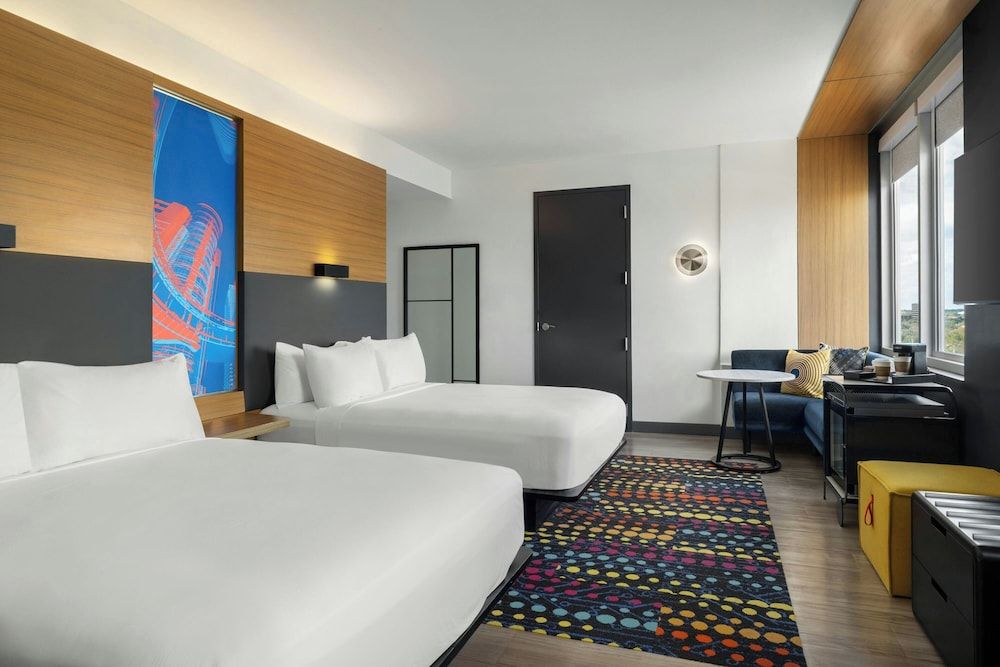 undefined Aloft Houston by the Galleria 7