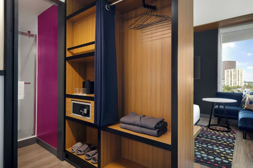 Aloft Houston by the Galleria aloft, Room, 1 King Bed 50