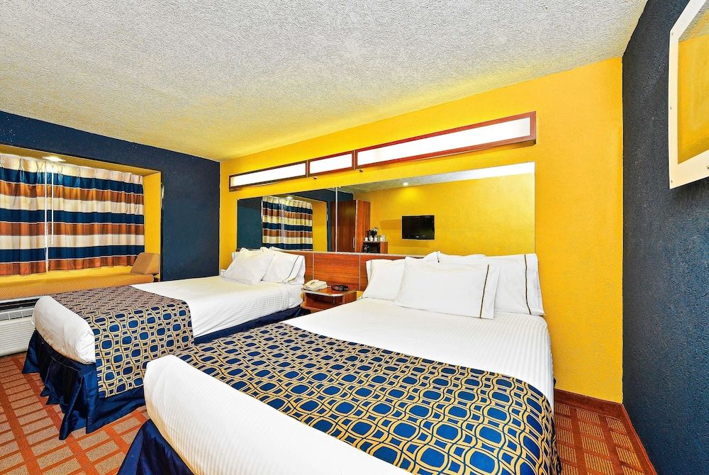 Standard Room, 2 Queen Beds