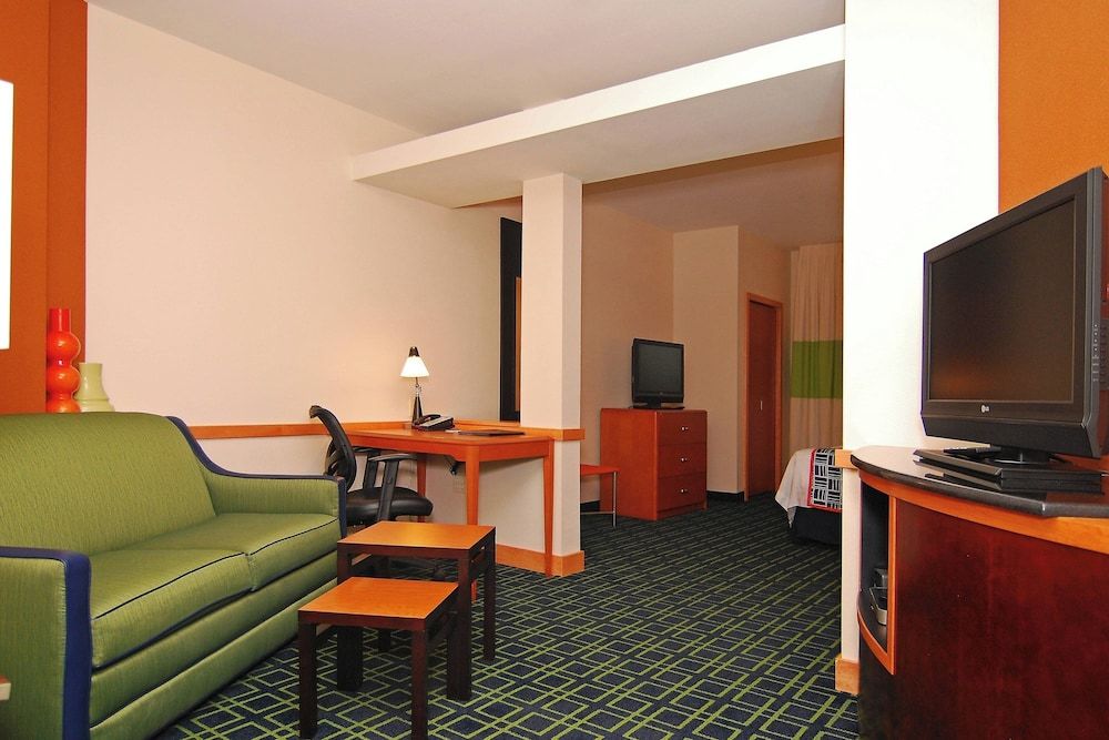 Studio, 1 King Bed with Sofa bed